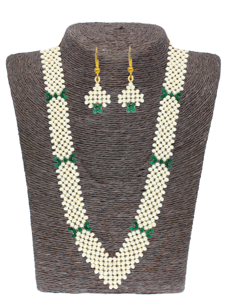 Picture of GREEN JAALI NECKLACE BY SRI JAGDAMBA PEARLS